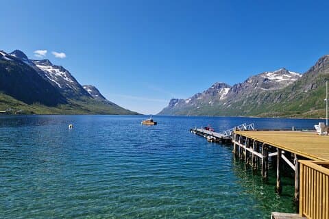 Giro turistico del fiordo di Kvaløya con la bici elettrica