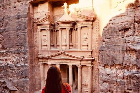 Visita guiada privada de 3 días a Petra Wadi y Aqaba