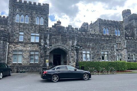 Ashford Castle nach Dublin Flughafen Premium Car Service