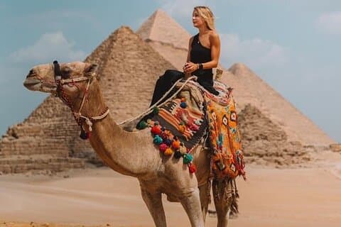 Giza Pyramids, Sphinx, Saqqara and Memphis Full-Day Cairo Tour