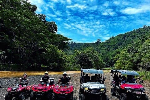 ATV privato di montagna, zipline, tour Safari in trattore e pranzo