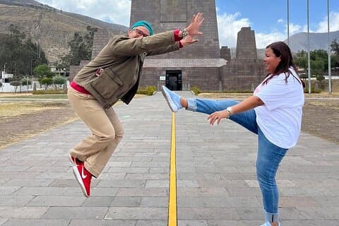 Visite quotidienne de Mitad del Mundo Hop On - hop off
