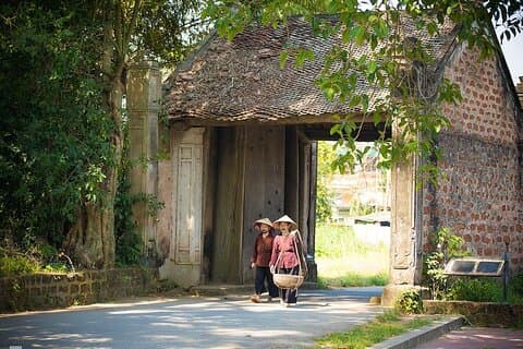 Explore Hanoi Ancient Village & Traditional Craft Tour Privado