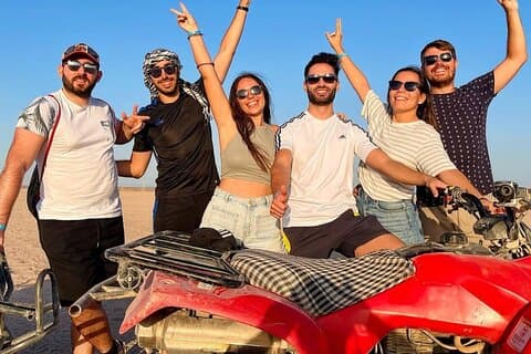3 Heures Quad & Le Village Bédouin avec Équitation de chameau - Hurghada
