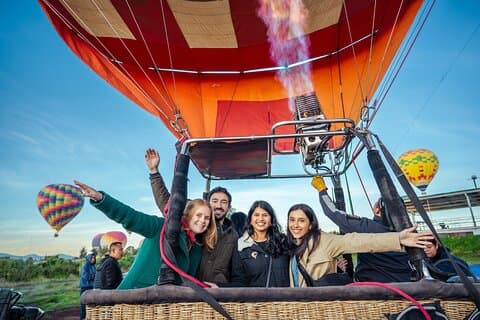 Luchtballonvaart met ontbijt in een grot vanuit Mexico-Stad