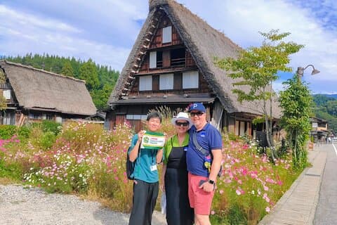 世界遺産白川郷 金沢発パーフェクトガイドツアー