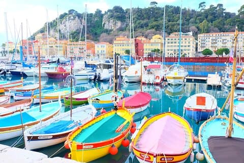 Visite privée à pied de la vieille ville de Nice avec croisière sur la Côte d'Azur