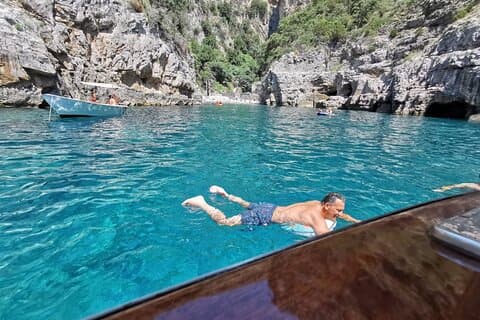 Privat naturskjønn båttur fra Sorrento til Capri og Positano