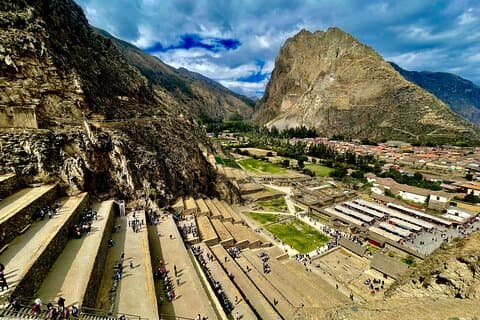 2 - Dag Heliga dalen och Machu Picchu Tour från Cusco med tåg