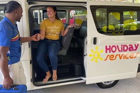 MontegoBay Airport to Ocho Rios: One way/Round Trip cheap Shuttle