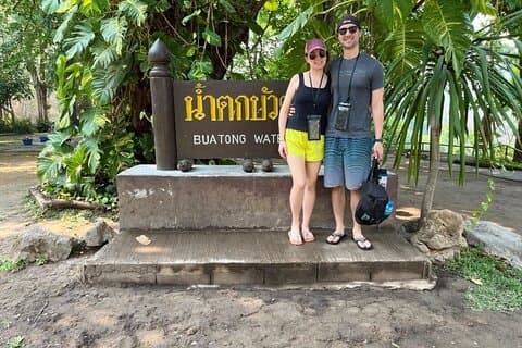 Privat tur: Bua Thong Sticky Waterfalls Tour