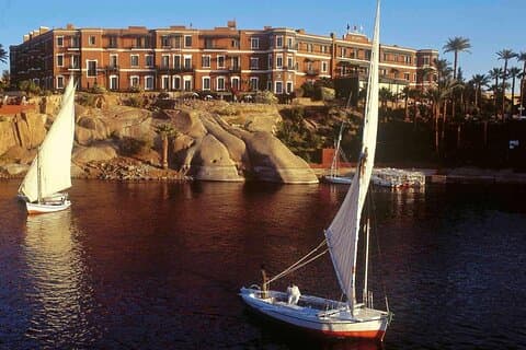 Tour Privado Abu Simbel y Puesta del Sol Felucca con Guía y Entradas