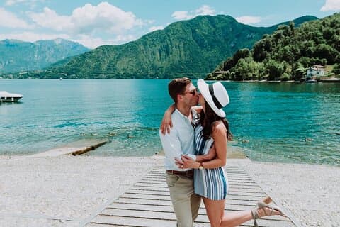 Sesión profesional de fotografía de vacaciones en Varenna Lake Como