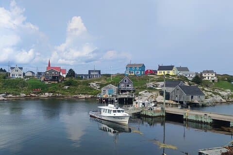 Private Peggy's Cove Tour