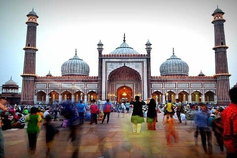 Old Delhi All Inclusive private geführte Sightseeing-Tour im AC-Auto