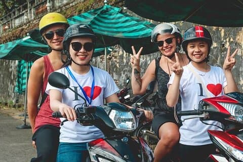 Hele dag Hue City Tour per motor naar topattracties