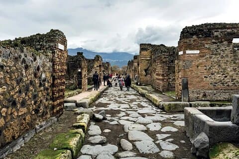 Tour compartilhado em Pompéia