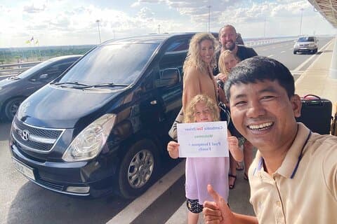 Transfer Private Siem Reap to Phnom Penh Conductor de língua inglesa