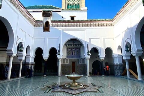 Privat Fes Dagstur fra Casablanca med Medina Guided Tour