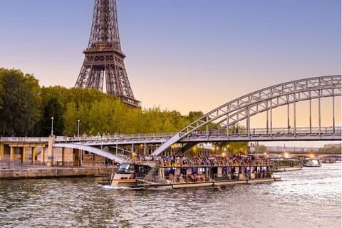 Best Paris Promenade Cruise River with Music