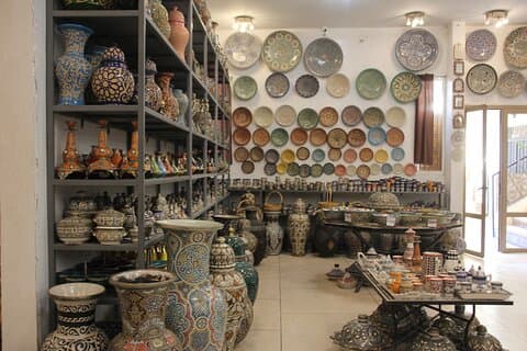 Shopping et visite d'usine de poterie et de mosaïques de zellige à Fès