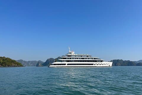 VIP lyx övernattning kryssning i Ha Long och Lan Ha Bay