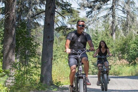 E-Bike rental - 4 hour and Hiking in the Park