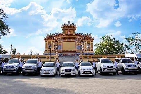 Hoi An till Hue via Hai Van Pass med Engelska Driver & Sightseeing