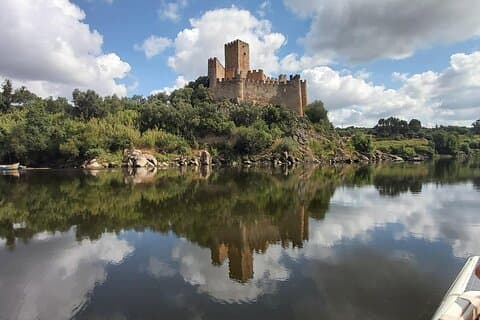 Tomar & Almourol: tour privato del patrimonio templare da Lisbona