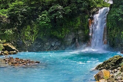 Rio Celeste + Santuario De Perezosos + Catarata Llanos Del Cortes
