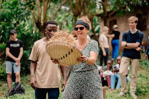 Kaffeetour und Mittagessen vom Buffet mit Kingstone Asilia (Arusha)