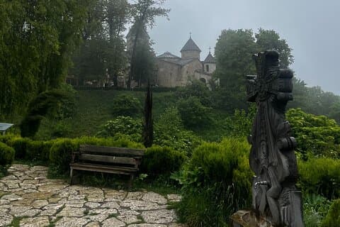 Tour privato a Dilijan, Lago Parz, Harghartsin, Sevan, Sevanavak