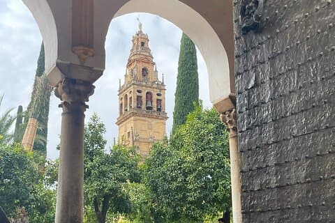 Tour privato a piedi di Cordova