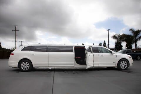 VIP Limousine Transfer för bröllop, nattliv och företagsevenemang