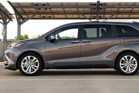 Flyplasstransfer Mini van (Siena eller Odyssey eller lignende)