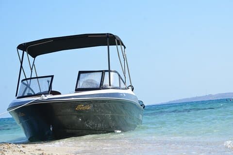 Privat Speedboat tur til Orange Island, snorkle fra Hurghada