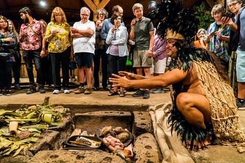 Easter Island Ancestral Dinner and Show with Transport
