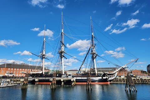 Boston Revolutionary Walking Tour + Private Harbor Cruise