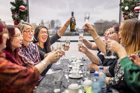 London Thames Julemiddag