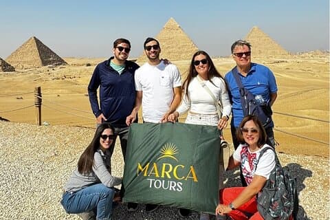 Ganztägige Tour zu den Pyramiden von Gizeh, Sakkara und Memphis ab Kairo