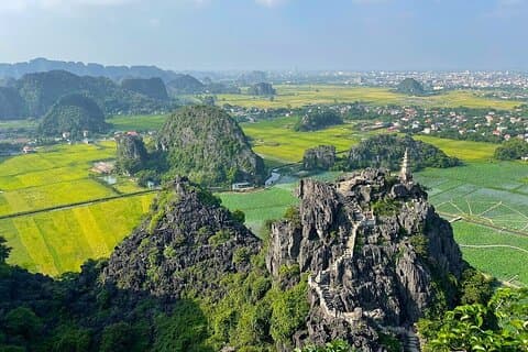Hanoi Luxury Escape: Hoa Lu, Trang An & Mua Cave per piccoli gruppi