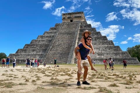 Chichen Itza, Cenote & Valladolid Premier från Cancun