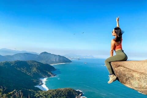 Découvrez le sentier Pedra do Telégrafo à Rio de Janeiro