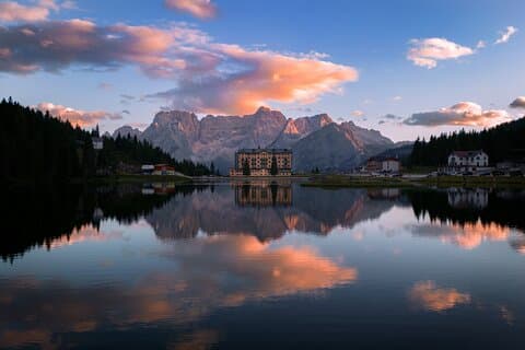 Dagstur till Dolomiterna och Prosecco Hills från Venedig med vin