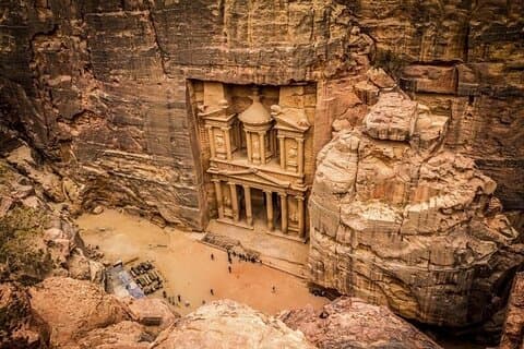 Van Aqaba, privétour naar Petra, Wadi Rum & Dode Zee