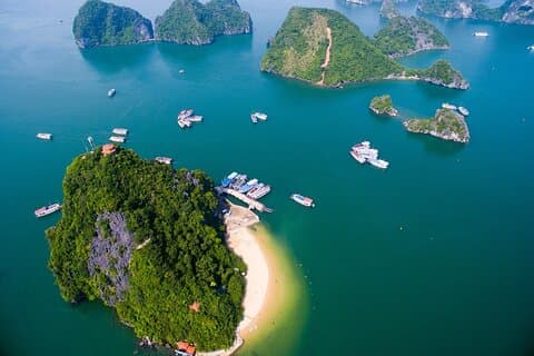 Hotell i nærheten av Ha Long Bay Discovery: Deluxe Day Cruise & Gourmet Lunch