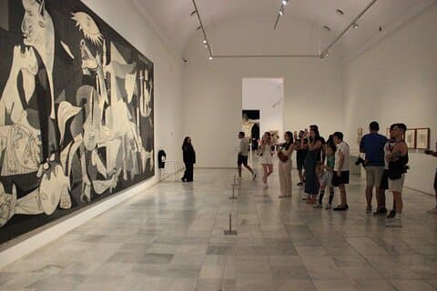 Excursão guiada no Museu Reina Sofia em Madri
