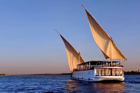 Dahabiya Crociera sul Nilo da Assuan a Luxor - 4 Giorni