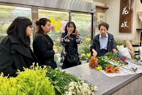 Private Ikebana Experience Tour in Kyoto
