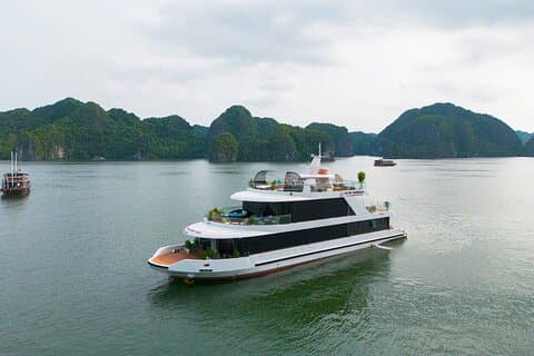 Cat Ba eiland: Dagtour Lan Ha Bay met luxe cruise